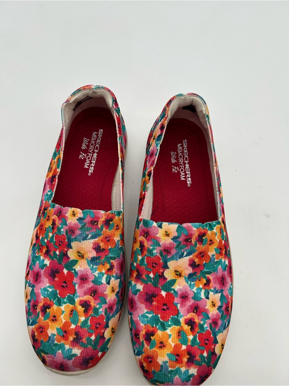 Skechers Wide Fit Floral Slip-On Walking Shoes - Multicolor size 9.5